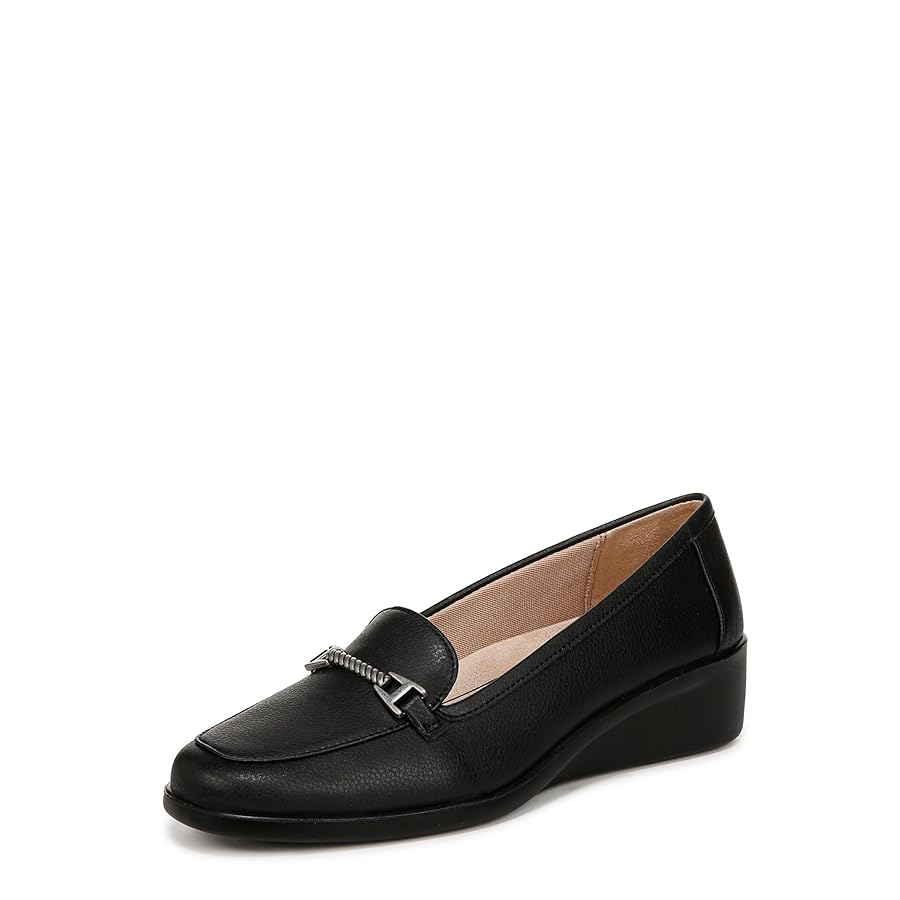 Amazon.com | LifeStride Womens Jovial Bit Black 5 M